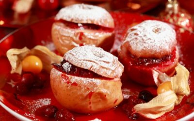 Печени јаболки со брусници, ореви и цимет!