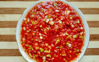 Макало од доматен сос и праз