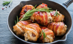 Брзо и вкусно: Пилешки ролни со сланина